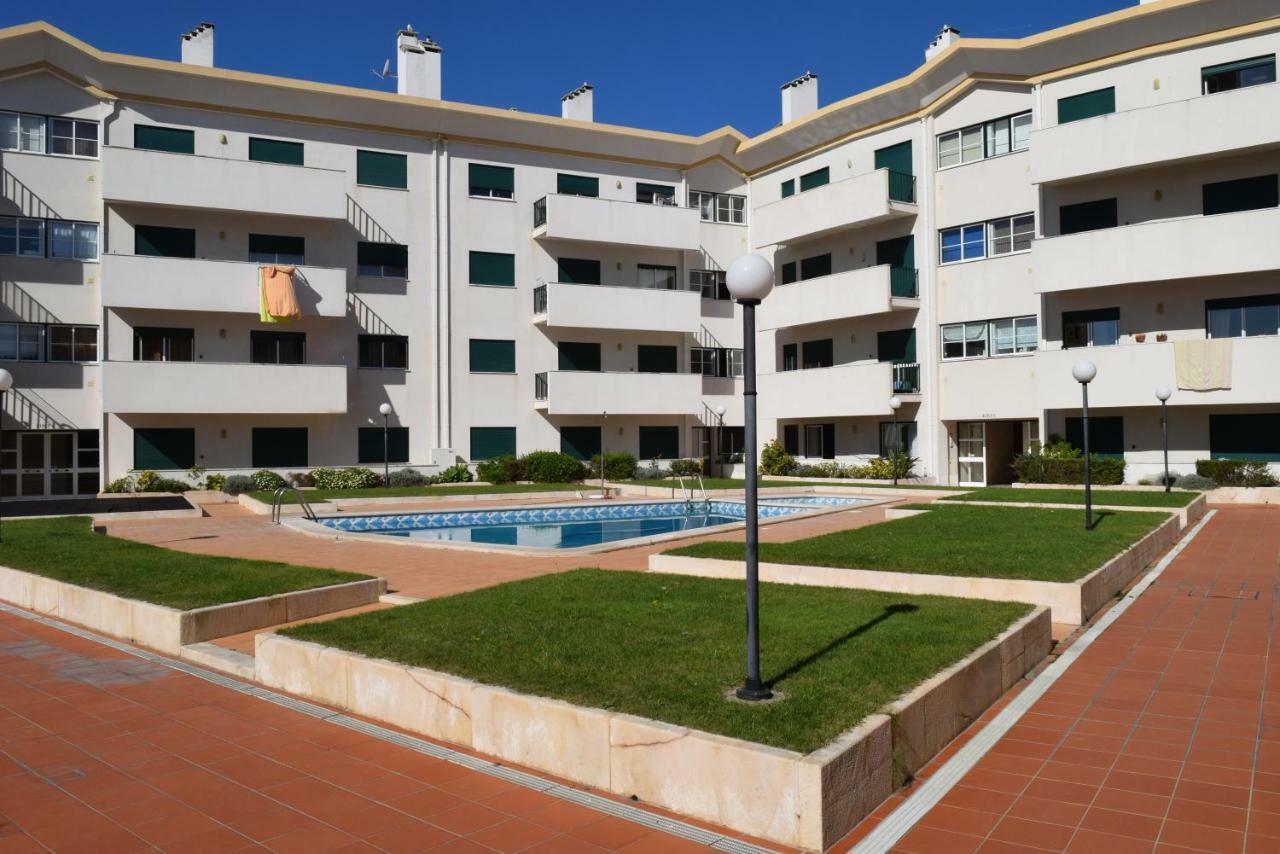Peniche Art House Apartment Bagian luar foto