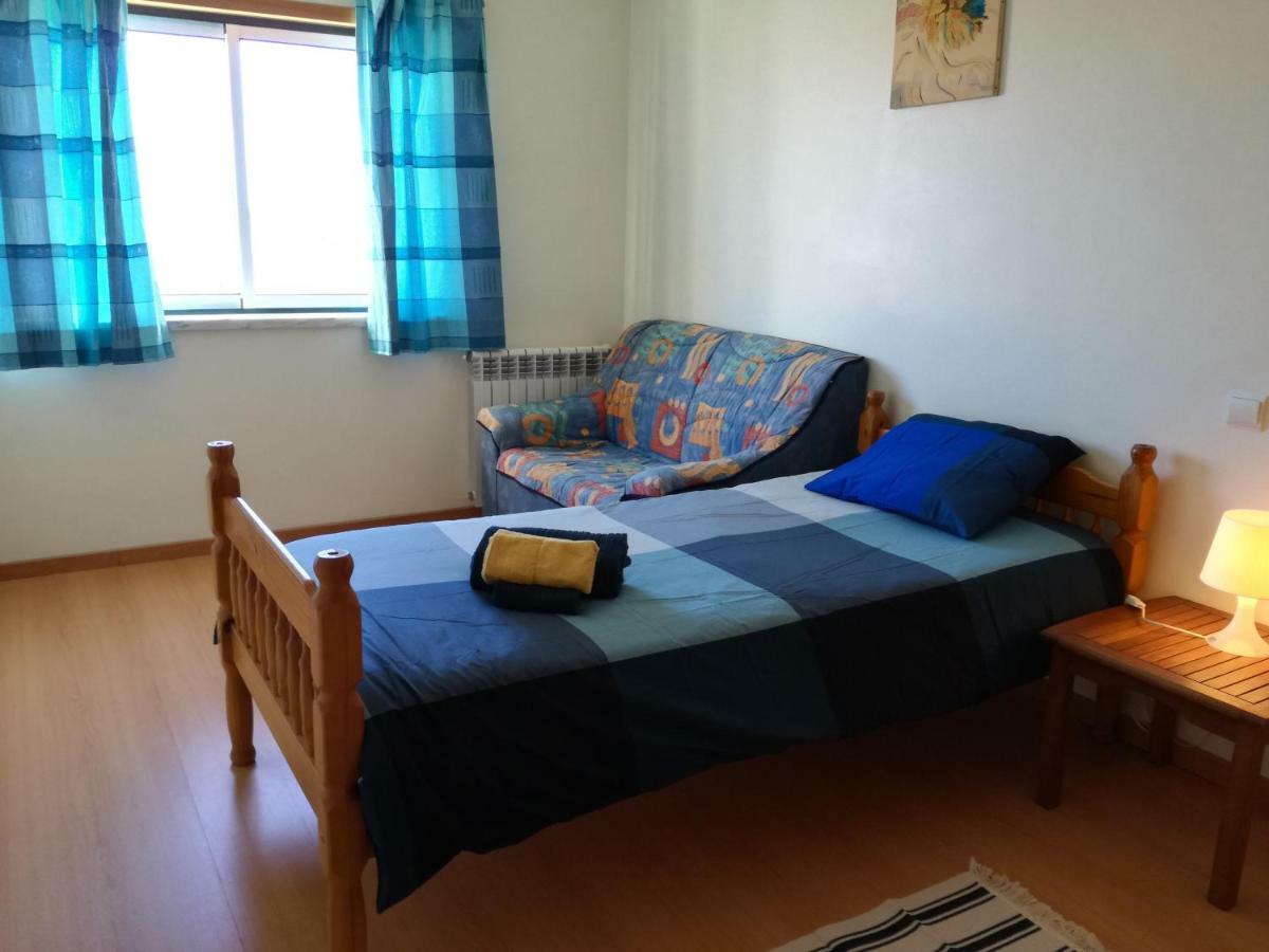 Peniche Art House Apartment Bagian luar foto