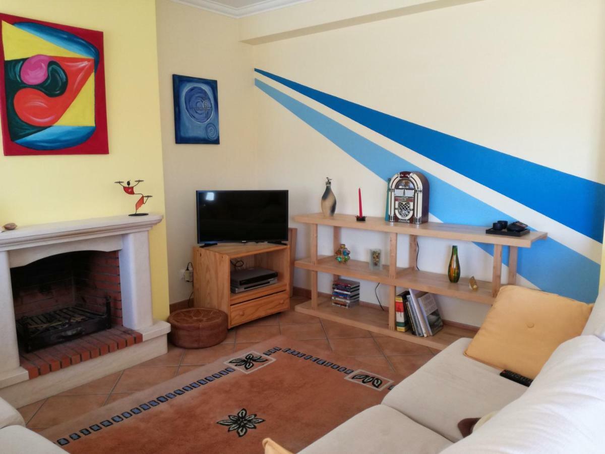 Peniche Art House Apartment Bagian luar foto