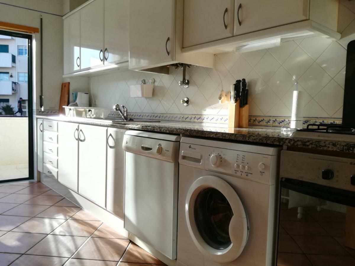Peniche Art House Apartment Bagian luar foto