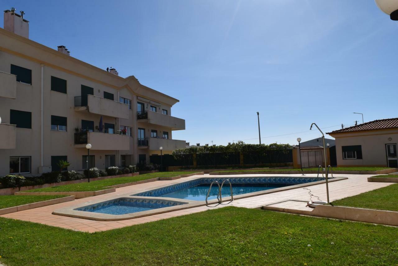 Peniche Art House Apartment Bagian luar foto